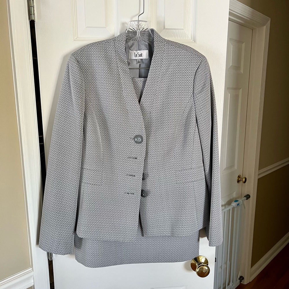 Le Suit Skirt Suit